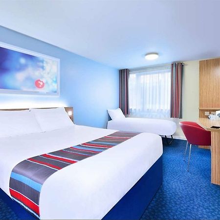 Travelodge Chelmsford Zewnętrze zdjęcie